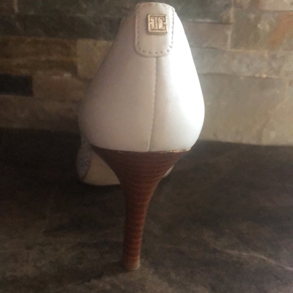 Ivanka Trump heels - Picture 2 of 7